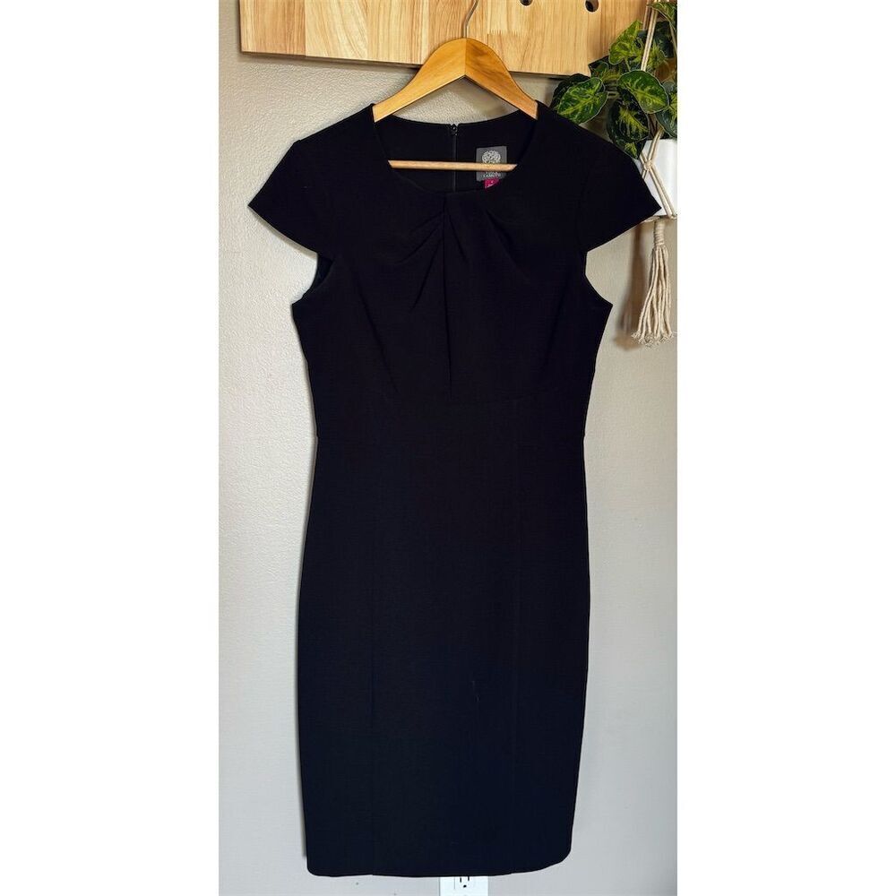 Vince Camuto Women's Black Cap Sleeve Sheath Dress Standard Size‎ 8 Knee Length